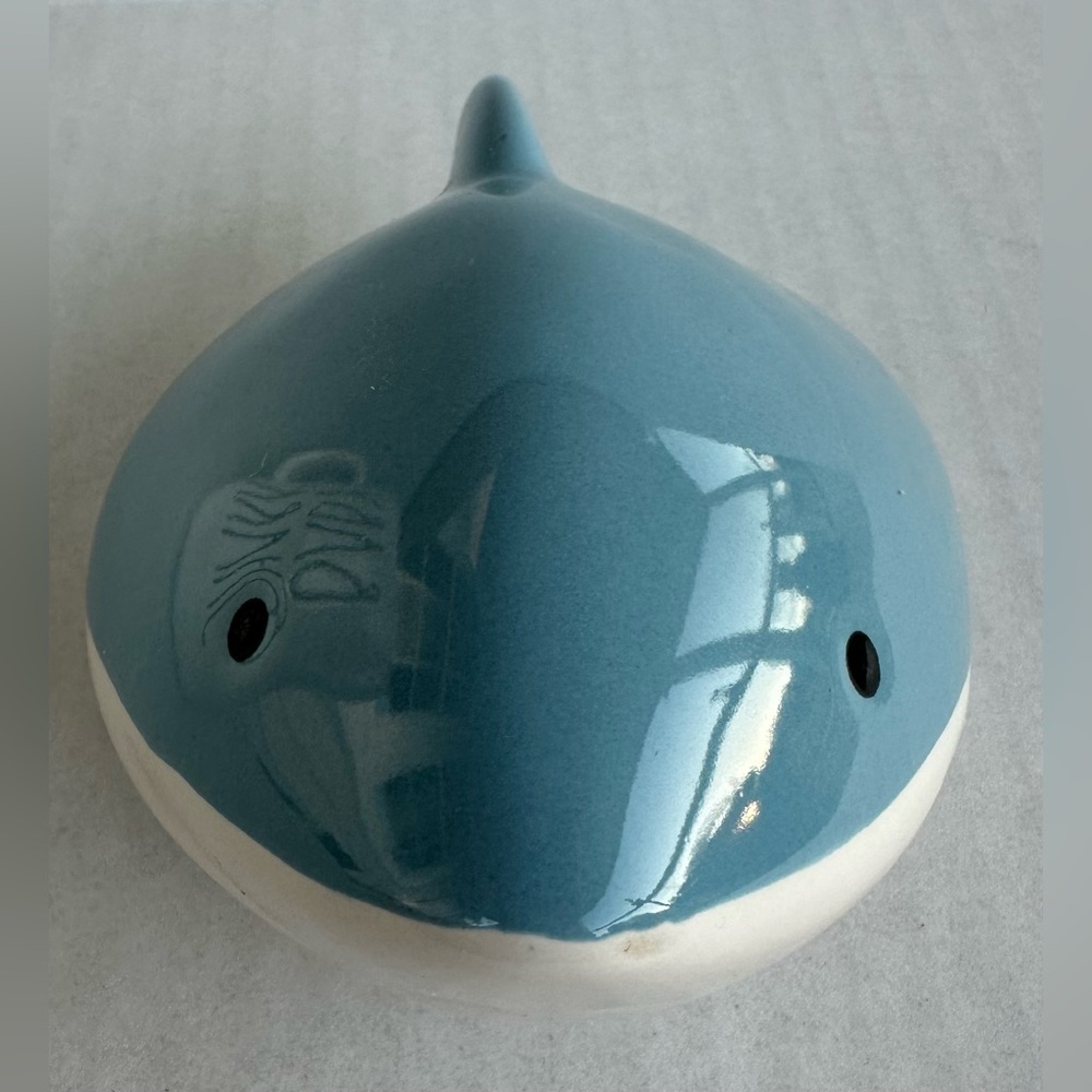 Rae Dunn “Baby Shark” Ceramic Mug With a Shark Topper Lid - Picture 10 of 13